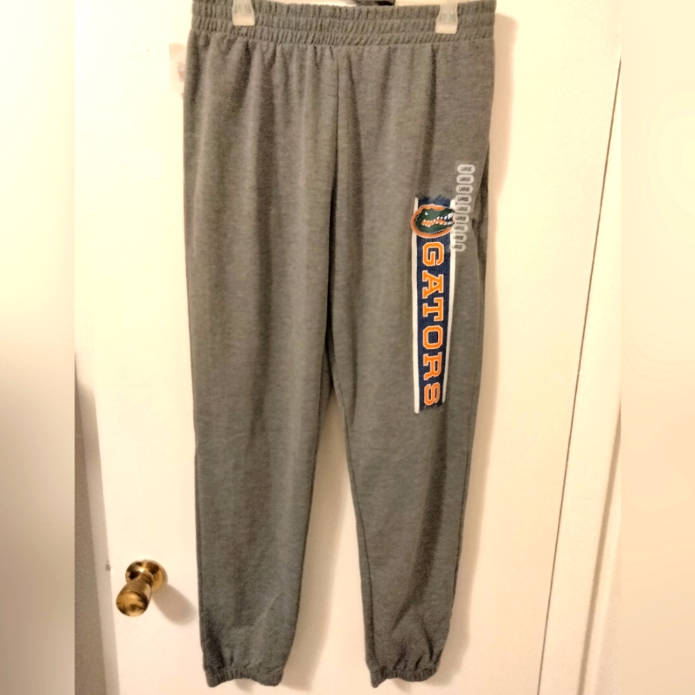 NWT Gators Sweat pants/Joggers gray